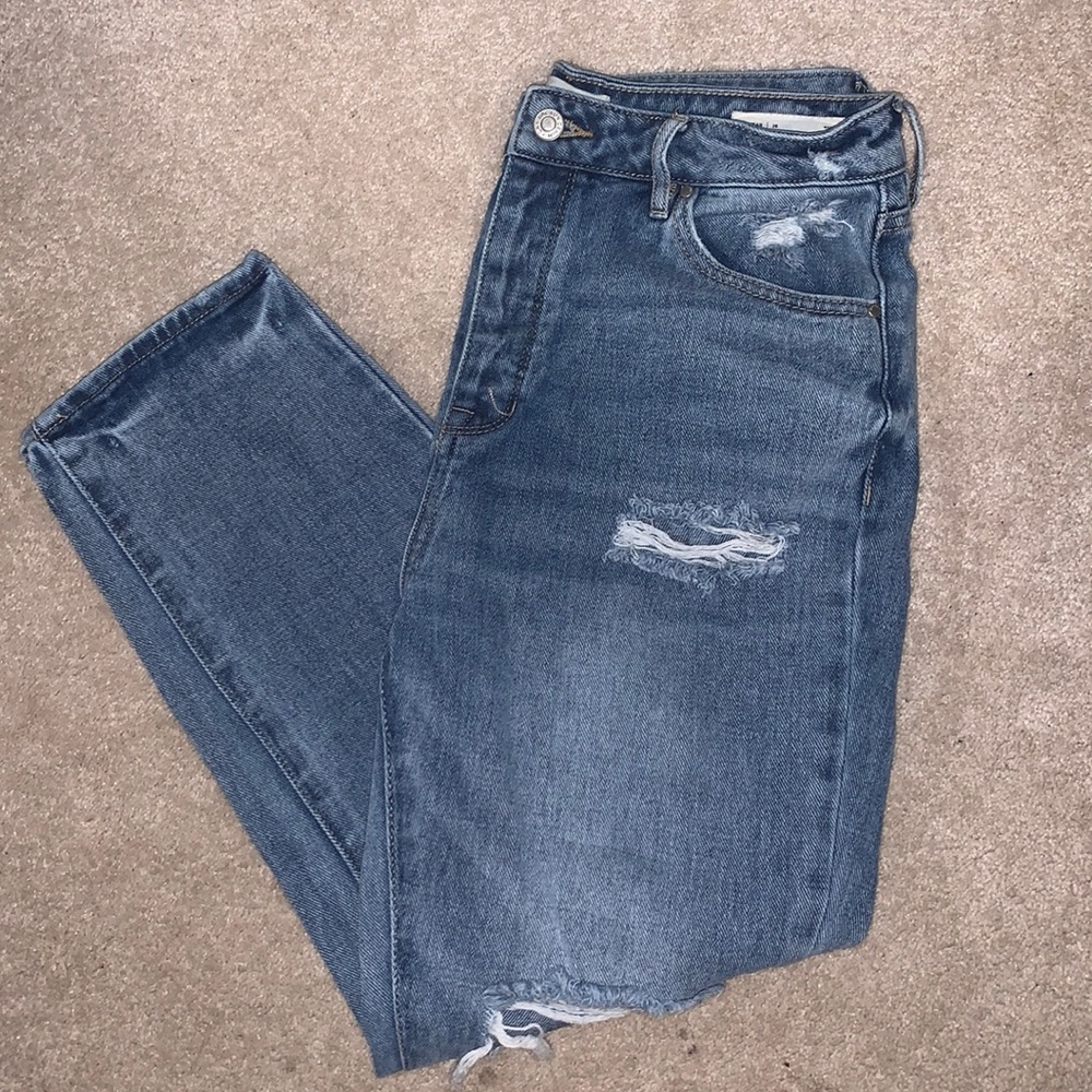 Pacsun light wash distressed mom jeans